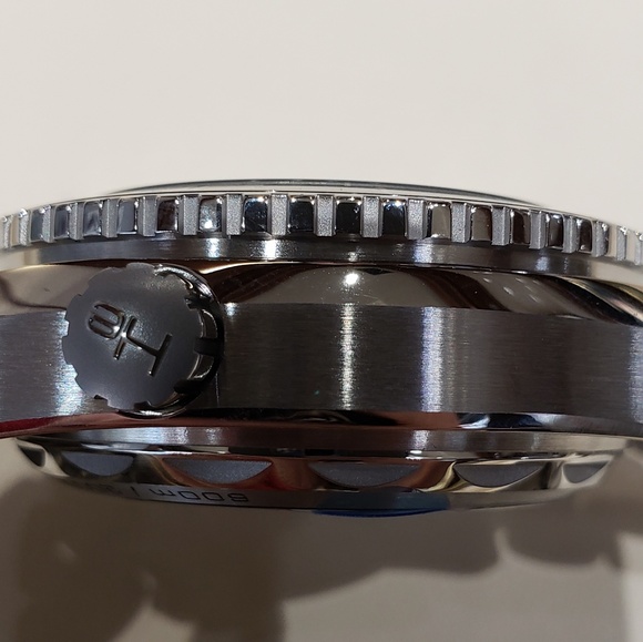 Omega seamaster planet ocean chronograph - Picture 3 of 5